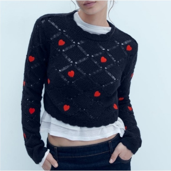 Zara Sweaters - Zara navy with red Heart Pattern cropped Sweater